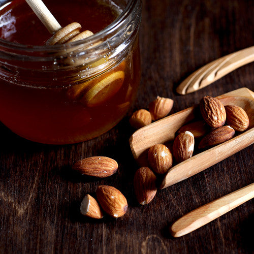 Almond & Honey Fragrance Oil - Zoom Media 1