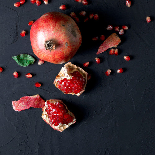 Pomegranate Noir Fragrance Oil - Zoom Media 1