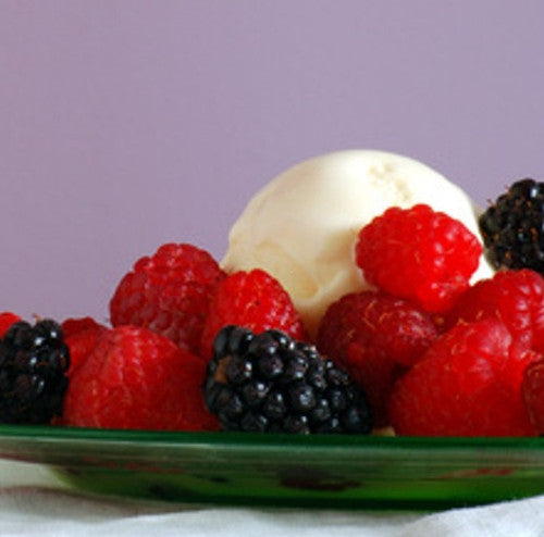 Black Raspberry Vanilla Fragrance Oil - Zoom Media 1